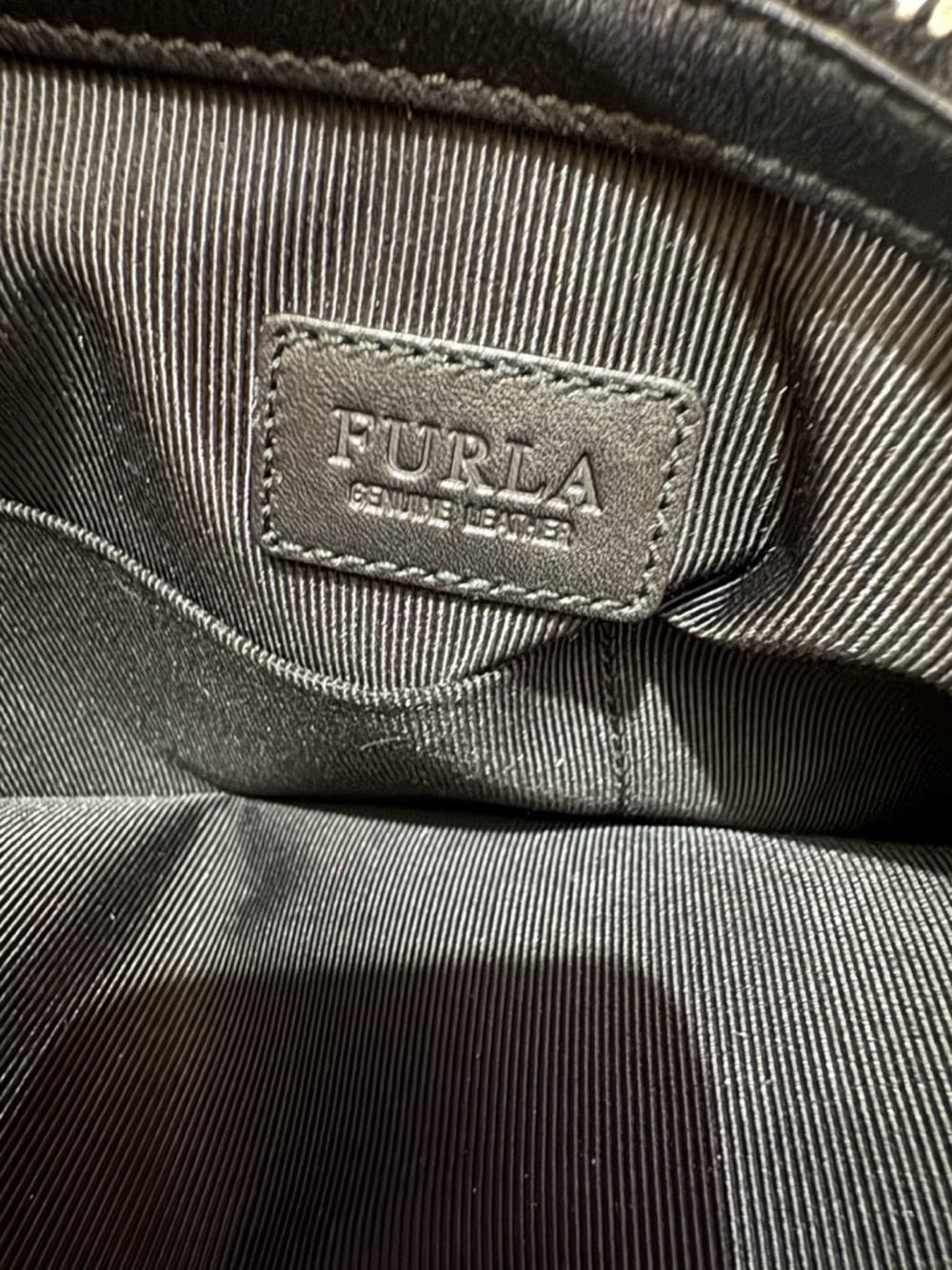 FURLA Musa BiColor Patent & Saffiano Leather Tote Bag. Rare. Limited Edition. - Picture 13 of 16